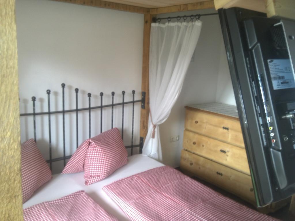 Haus Mehrl Apartment Mauterndorf  Ruang foto